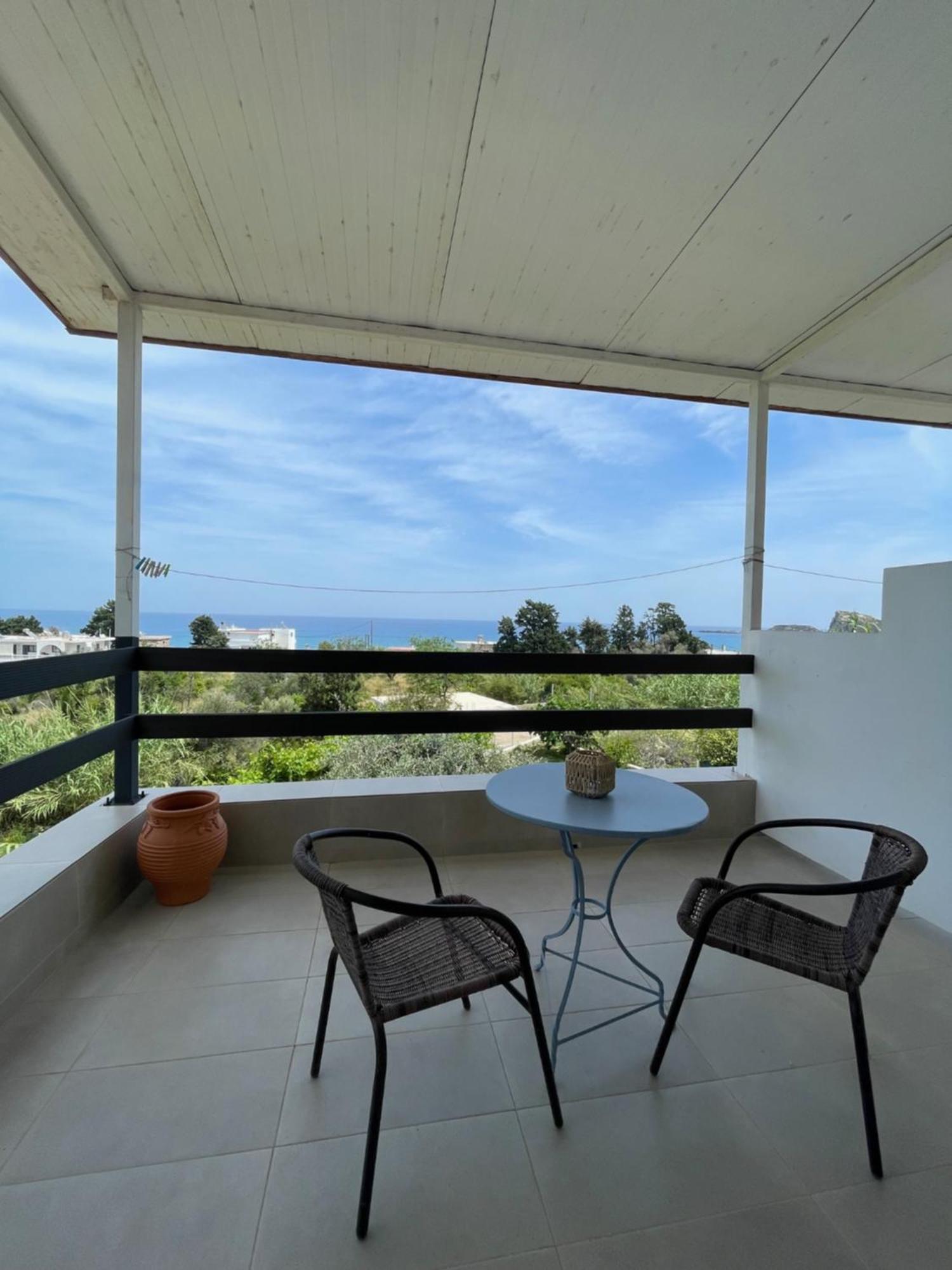Plastiras Sea View Apartments Αρχάγγελος Εξωτερικό φωτογραφία
